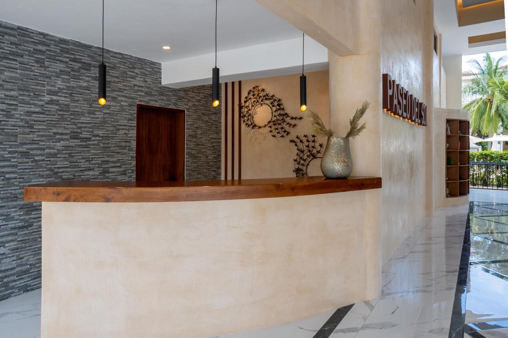 Aparthotel Paseo Del Sol Condohotel By Bvr Playa del Carmen